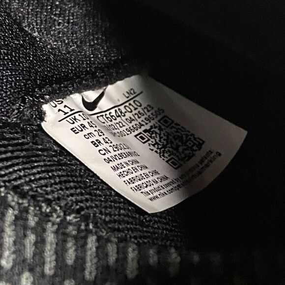 Nike Alpha Menace Elite Flyknit 3 Black Football Cleats CT6648-010 Mens size 11 - Picture 10 of 10